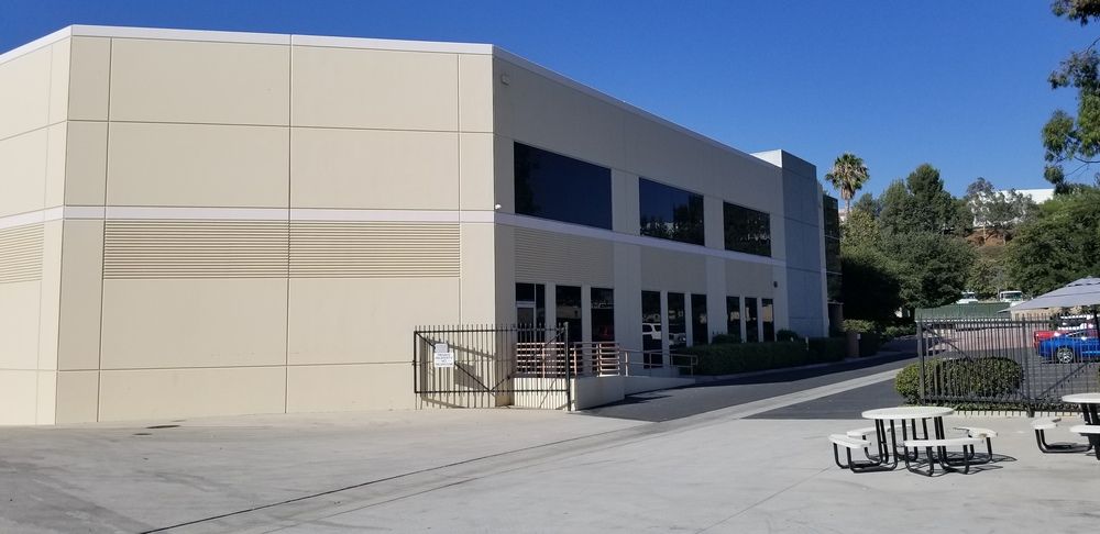 Malabar Industrial Property: 220 W Los Angeles Ave, Simi Valley, CA 93065